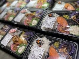 お弁当のご注文承ります。